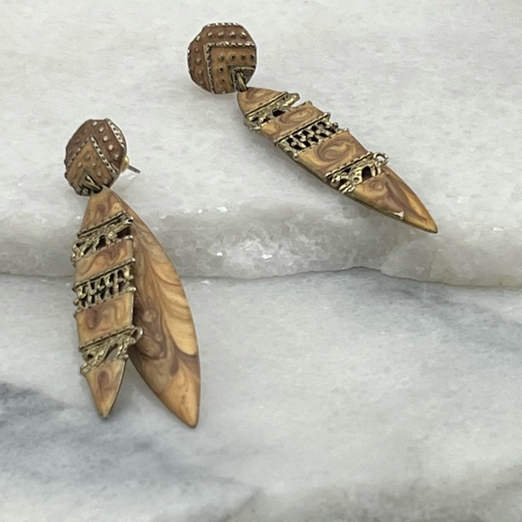 ✔️Bronze & Gold Painted and Tiger Detailed Exquisite Hanging Earrings - Picture 5 of 9